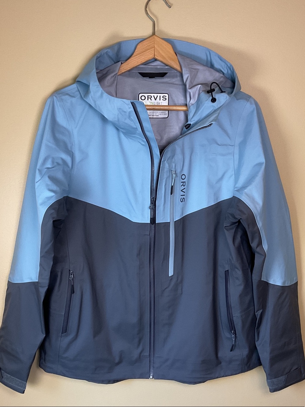 Orvis Women’s Ultralight Wading Jacket in Mineral Blue Size M